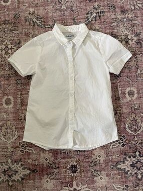 Old Navy White Button-Down Collared Shirt